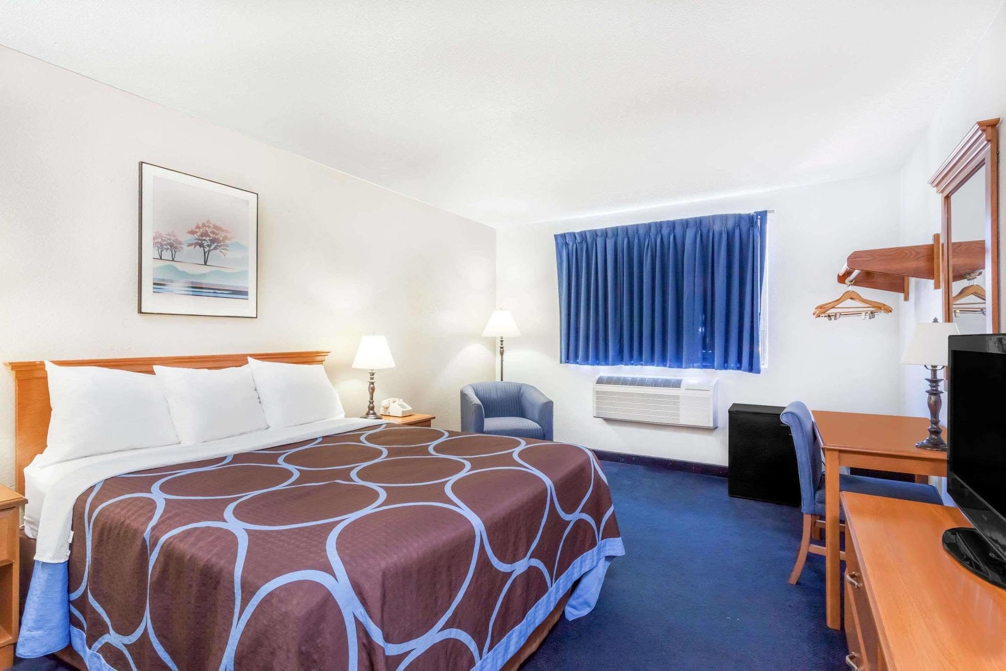 ซูเปอร์ 8 บาย วินด์แฮม มอนต์โกเมอรี เมย์บรูก Motel Montgomery ภายนอก รูปภาพ